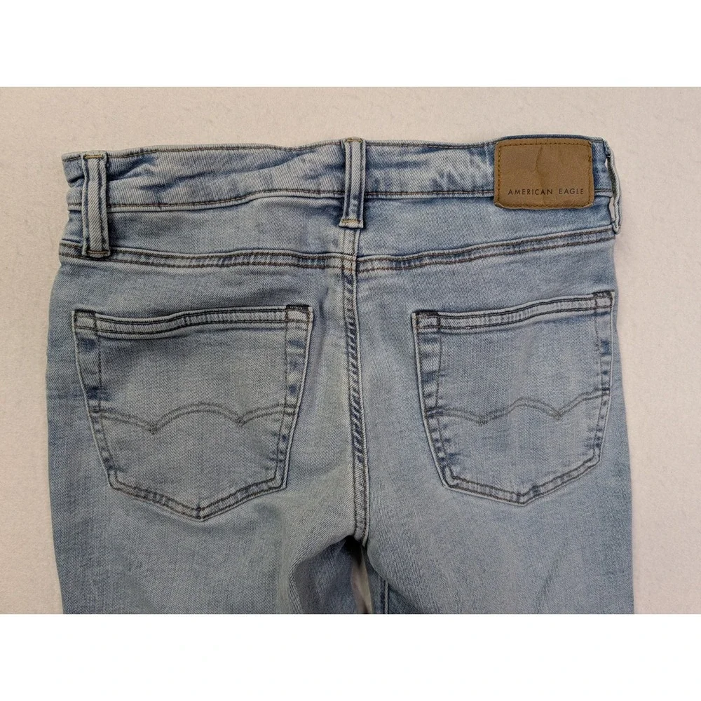 American Eagle Mens Slim Straight Jeans 30 x 32 Airflex+ Light Wash Blue